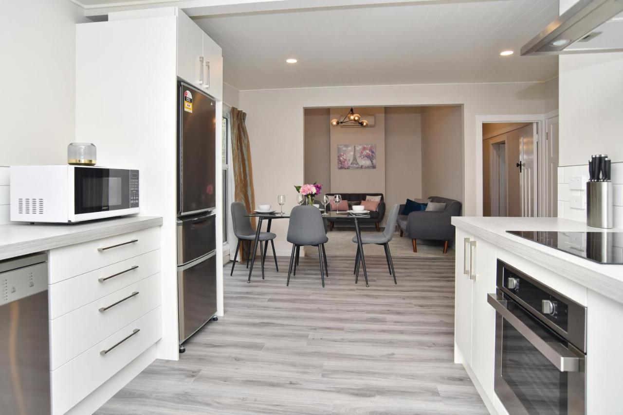 Albemarle Villa - Christchurch Holiday Homes 외부 사진